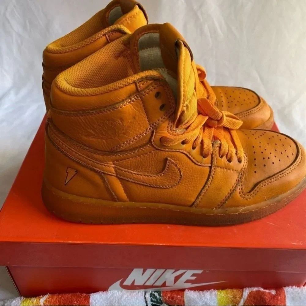 Air Jordan 1 Retro Orange Gatorade